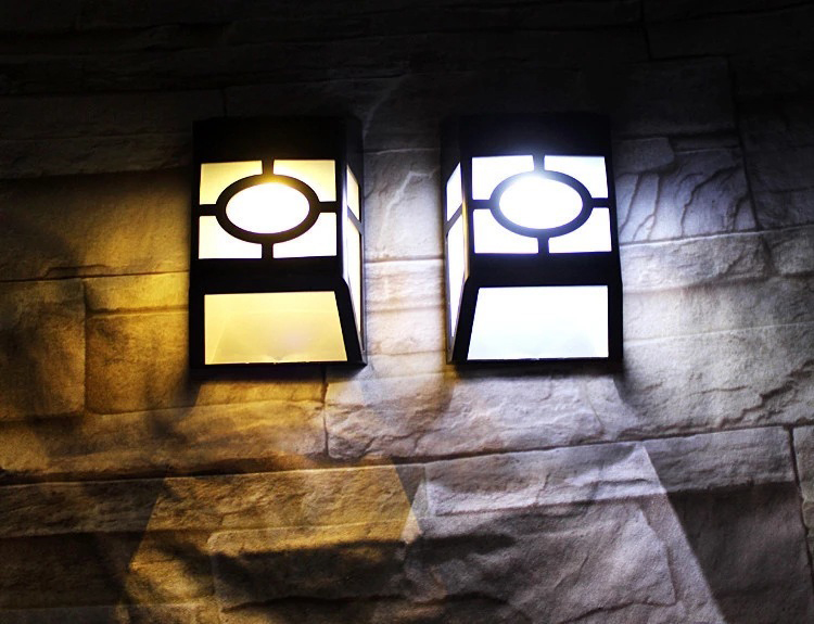 Solar led wall light